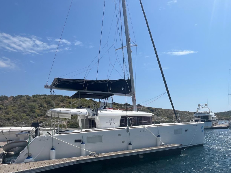 CARIAMA (air condition, generator, water maker, flybridge), Lagoon 450 Fly - Main image